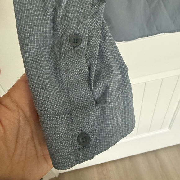 Arc'teryx Fernie LS Shirt Women's Gray Technical Hiking Sun Shirt Outdoors M - Picture 3 of 9